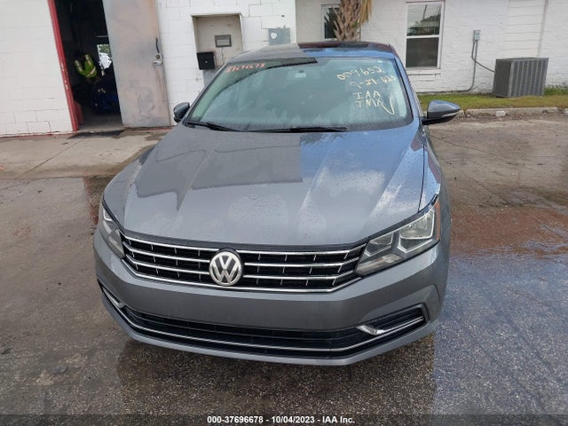 1VWBT7A3XGC009652 Volkswagen Passat 1.8t Se