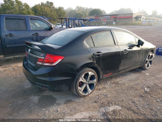 2HGFB6E51FH702281 Honda Civic Sedan Si