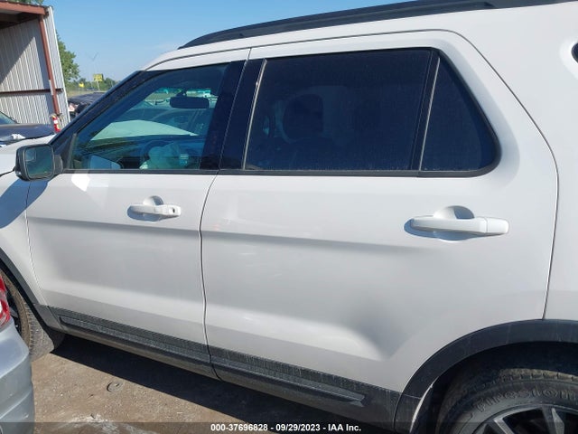 2017 FORD EXPLORER XLT VIN: 1FM5K8D87HGB85581