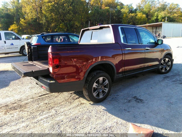 2018 HONDA RIDGELINE RTL-E VIN: 5FPYK3F74JB017865
