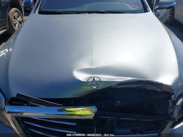 WDDUG8CB5FA095043 Mercedes-Benz S-class S 550