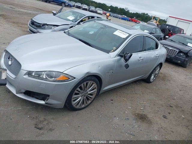 2012 JAGUAR XF SAJWA0HB7CLS22293 Photo 1