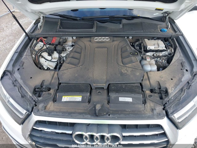 WA1LAAF75KD028855 Audi Q7 Premium Plus