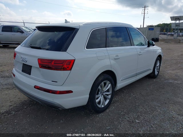 WA1LAAF75KD028855 Audi Q7 Premium Plus