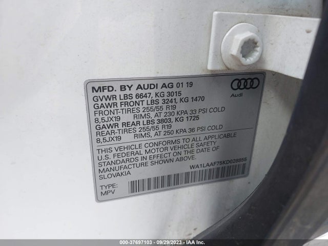 WA1LAAF75KD028855 Audi Q7 Premium Plus