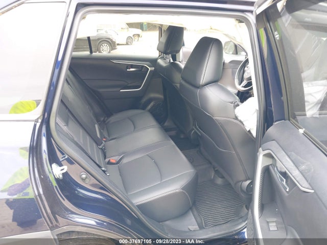 Toyota Rav4 Xle Premium 2022 2T3C1RFV4NW236445 Image 8