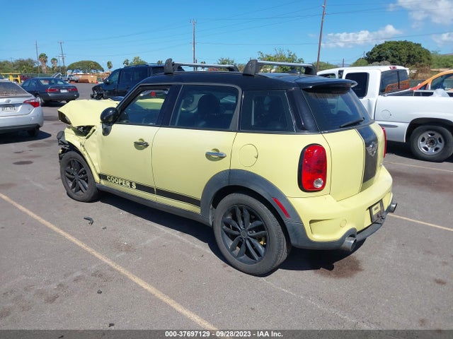 2012 MINI COOPER COUNTRYMAN WMWZC3C57CWL83022 Photo 2