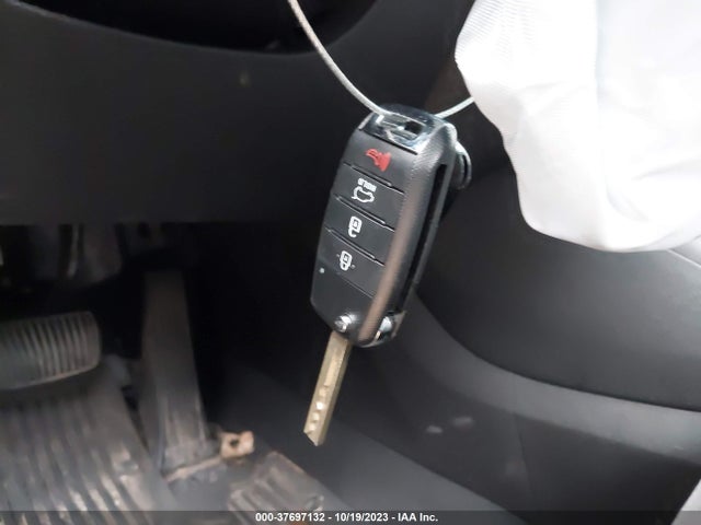 KIA SORENTO LX 2019 5XYPGDA3XKG519841 Image 11