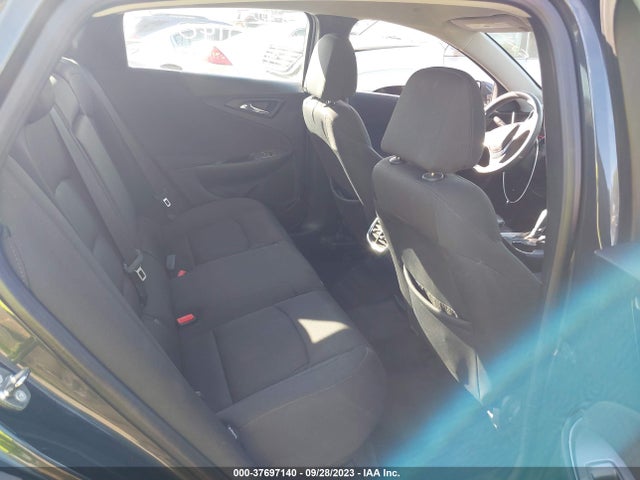 Chevrolet MALIBU LT 2018 1G1ZD5ST7JF213065 Image 8