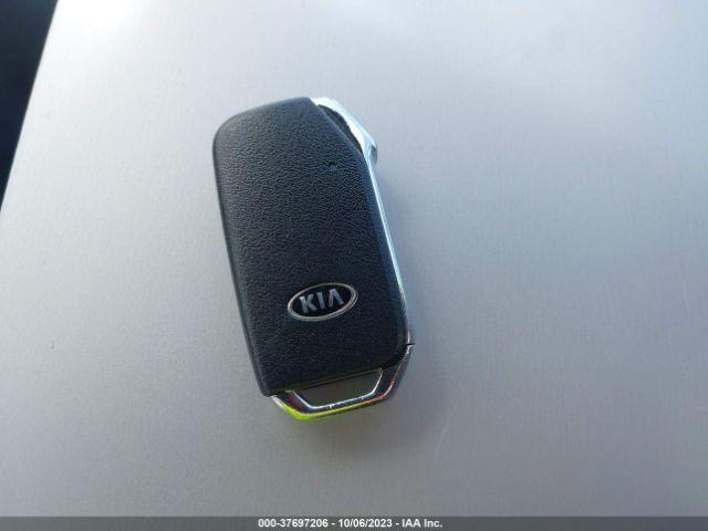KNDJ33AU7L7102678 KIA SOUL EX