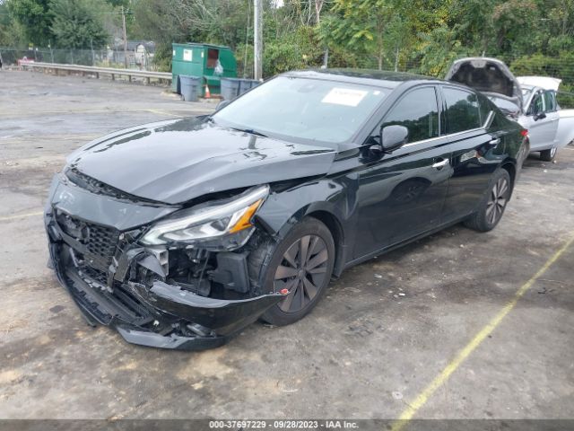 1N4BL4DW1KC196012 Nissan Altima 2.5 Sv