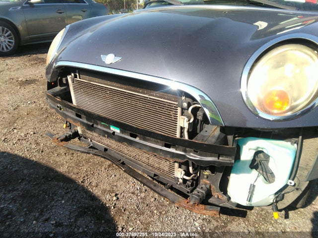 2012 MINI COOPER HARDTOP WMWSU3C57CT542136 Photo 5