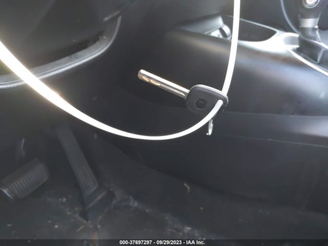 KNDJN2A27F7171409 KIA Soul Base