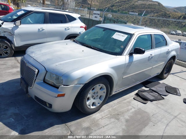 2006 CHRYSLER 300 TOURING VIN: 2C3LA53G86H208622