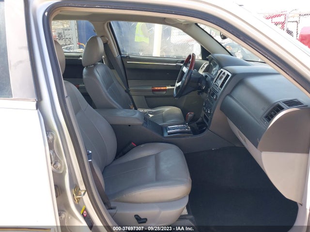 2006 CHRYSLER 300 TOURING VIN: 2C3LA53G86H208622