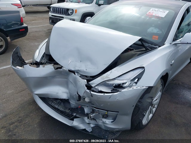 Tesla Model 3 Range Battery 2018 5YJ3E1EA7JF003454 Image 6