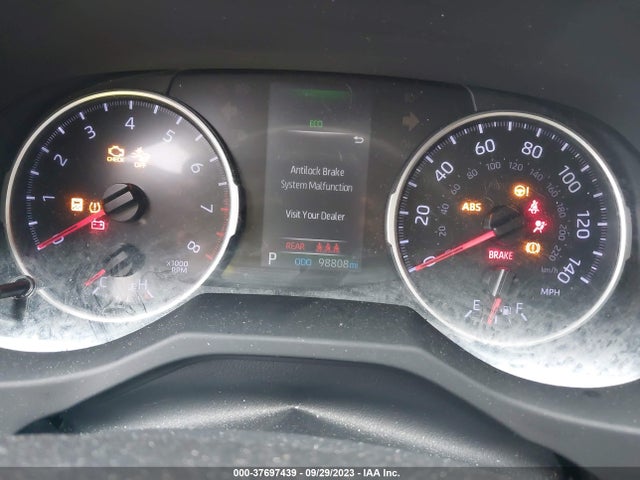Toyota RAV4 LE 2019 JTMH1RFV4KD502691 Image 7