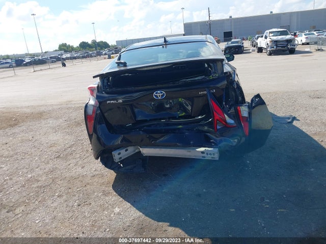 Toyota Prius Two 2017 JTDKBRFU0H3025220 Image 16