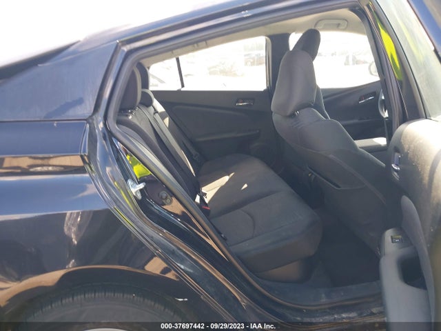 Toyota Prius Two 2017 JTDKBRFU0H3025220 Image 8