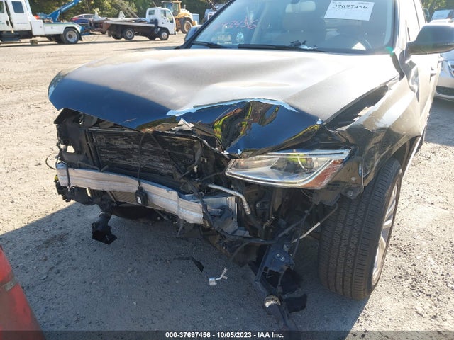 WA1C2AFP2HA002124 Audi Q5 PREMIUM
