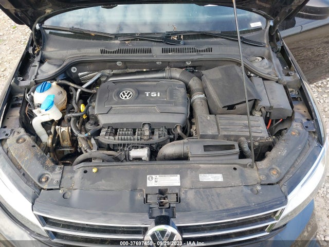 3VWB17AJ6GM257951 Volkswagen Jetta Sedan 1.8t Sport