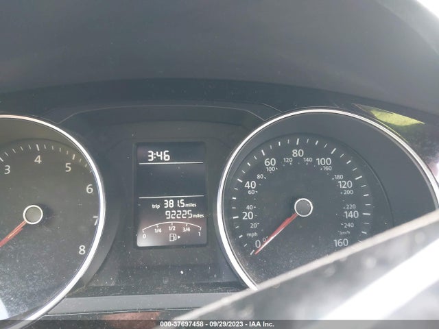 3VWB17AJ6GM257951 Volkswagen Jetta Sedan 1.8t Sport