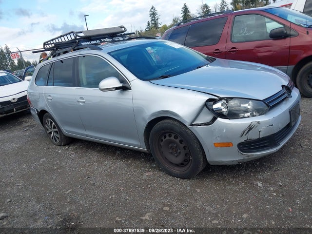 3VWPL7AJXEM601696 Volkswagen Jetta Sportwagen Tdi