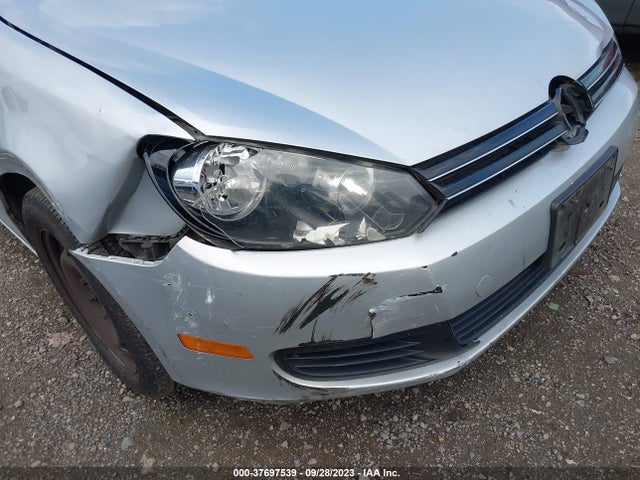 3VWPL7AJXEM601696 Volkswagen Jetta Sportwagen Tdi