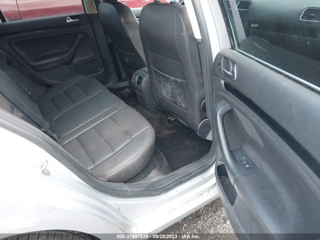3VWPL7AJXEM601696 Volkswagen Jetta Sportwagen Tdi