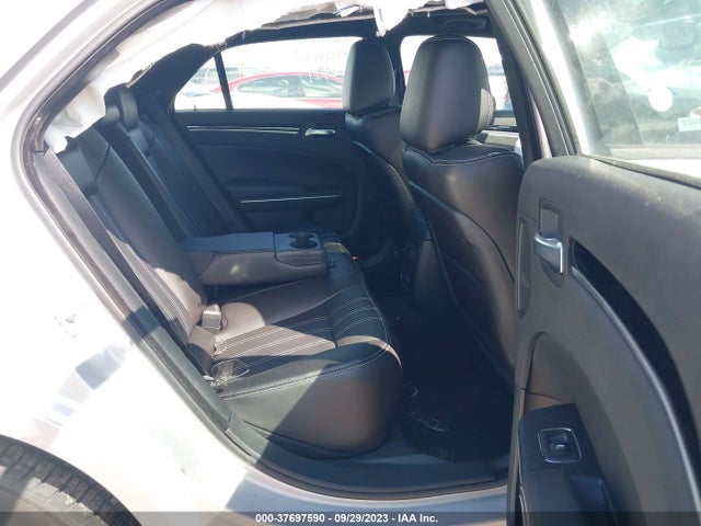Chrysler 300 300s 2023 2C3CCABG9PH609117 Image 8