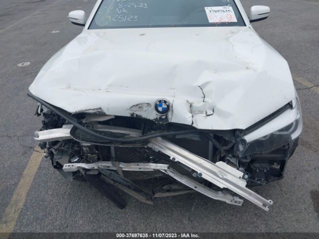 WBAJA9C50JB251231 BMW 5 Series 530e Iperformance