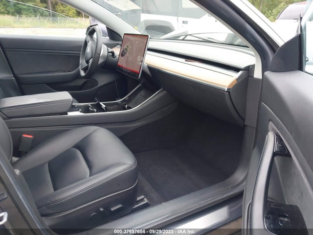 Tesla Model 3 Long Range/performance 2019 5YJ3E1EB6KF452120 Image 5