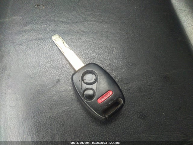 2008 HONDA CR-V EX-L VIN: JHLRE48708C020375