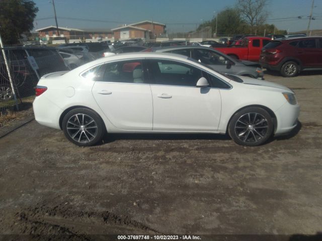 1G4PR5SK1H4120728 Buick Verano Sport Touring