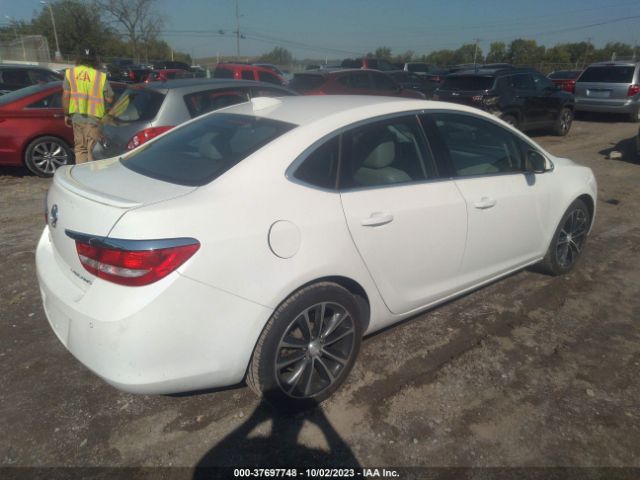 1G4PR5SK1H4120728 Buick Verano Sport Touring