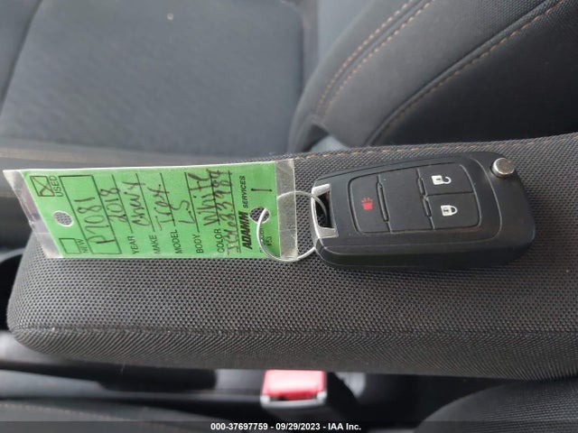Chevrolet TRAX LS 2018 KL7CJKSB4JB623984 Image 11