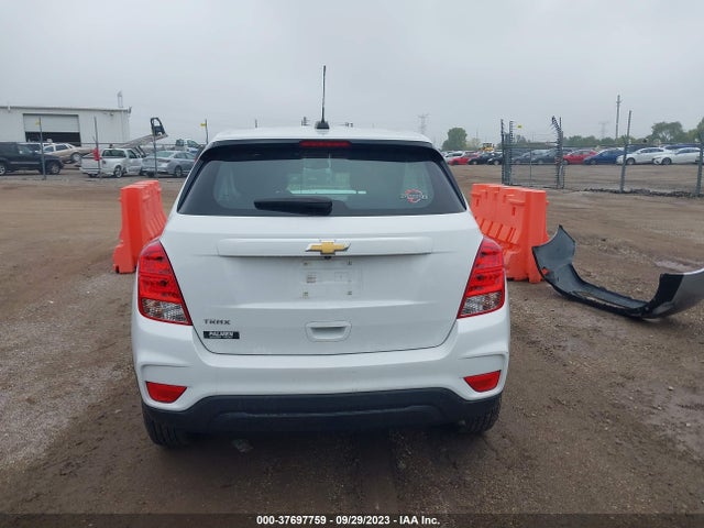 Chevrolet TRAX LS 2018 KL7CJKSB4JB623984 Image 16
