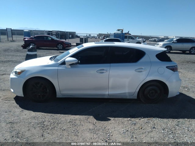 2015 Lexus CT, VIN: JTHKD5BH4F2213719