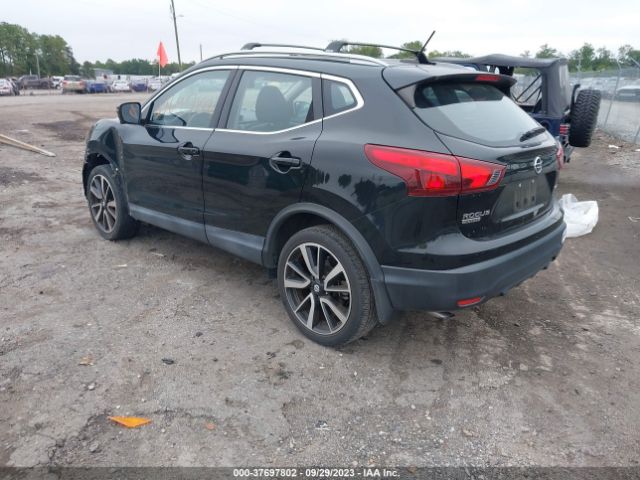 JN1BJ1CR5HW129398 Nissan Rogue Sport Sl