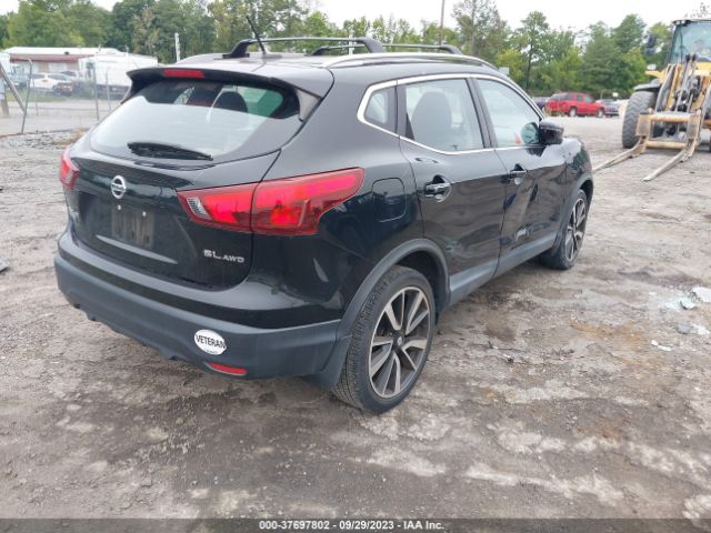 JN1BJ1CR5HW129398 Nissan Rogue Sport Sl