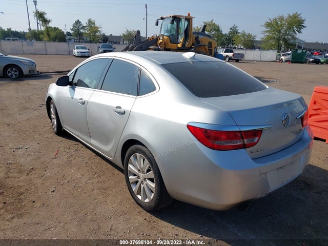 1G4PP5SK2F4189429 Buick Verano