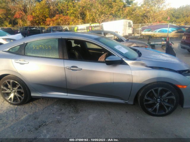 2HGFC2F8XKH553670 Honda Civic Sedan Sport