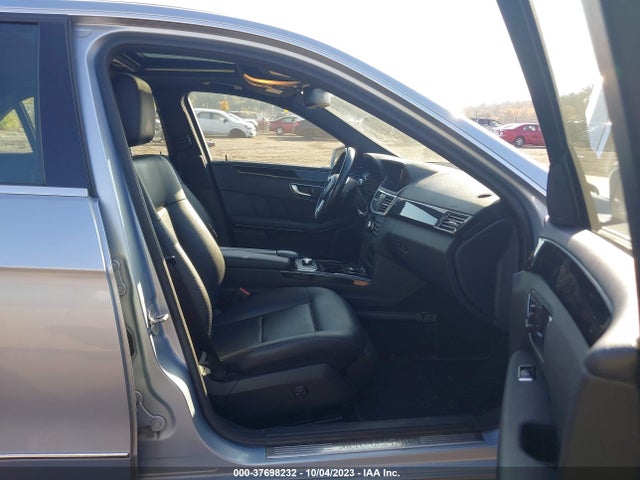 Продаж на аукціоні авто 2013 Mercedes-benz E-class E 350, vin: WDDHF8JB6DA744322, номер лоту: 37698232