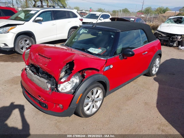 2015 MINI CONVERTIBLE WMWZP3C56FT708656 Photo 1