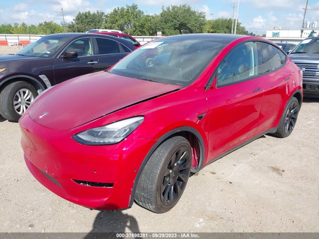 Tesla Model Y Long Range 2022 7SAYGDEE1NF386370 Image 2