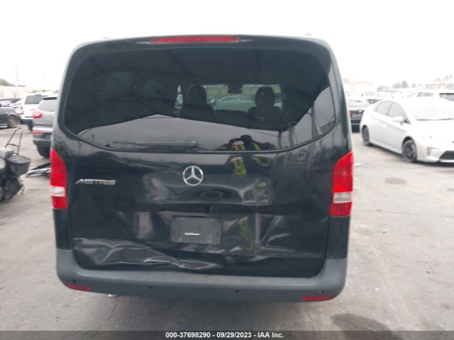WD4PG2EE7H3317817 Mercedes-Benz METRIS PASSENGER VAN