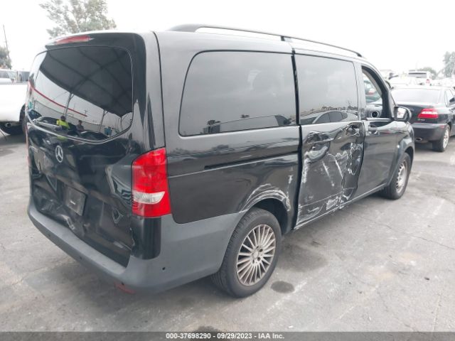 WD4PG2EE7H3317817 Mercedes-Benz METRIS PASSENGER VAN