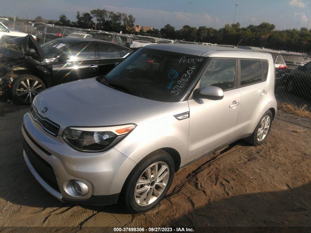 37698306 :رقم المزاد ، KNDJP3A57H7449559 vin ، 2017 Kia Soul + مزاد بيع