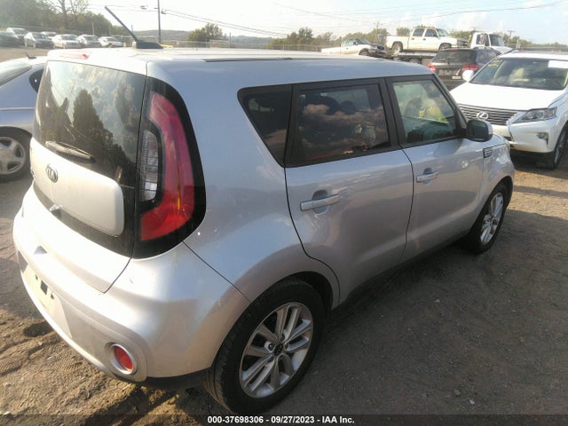 37698306 :رقم المزاد ، KNDJP3A57H7449559 vin ، 2017 Kia Soul + مزاد بيع