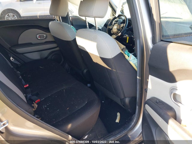 KIA Soul Base 2016 KNDJN2A24G7245743 Image 8